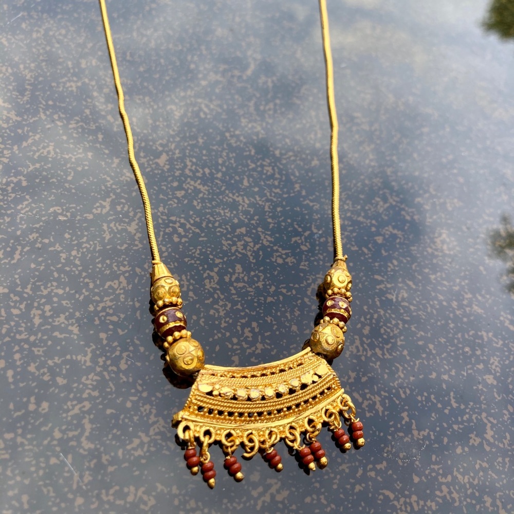 Indian gold ruby necklace